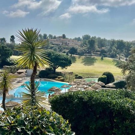 Villa Dans Cadre D'Exception - Golf, Piscine Et Tennis Prive Saint-Cyr-sur-Mer Exterior photo